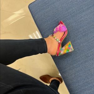 Betsy Johnson. Brand new never worn. Size 10